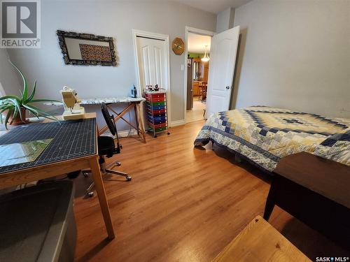 129 L Avenue S, Saskatoon, SK - Indoor Photo Showing Bedroom