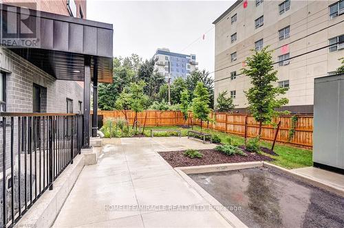 B05 - 269 Sunview Street, Waterloo, ON - Outdoor