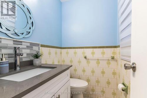 404 Queenston Road, Hamilton (Glenview), ON - Indoor Photo Showing Bathroom