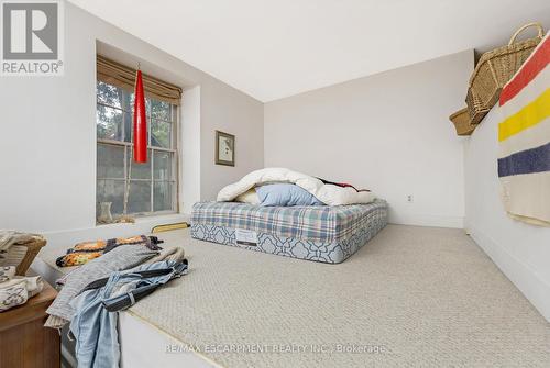 216 Barden Street, Guelph/Eramosa, ON - Indoor Photo Showing Bedroom