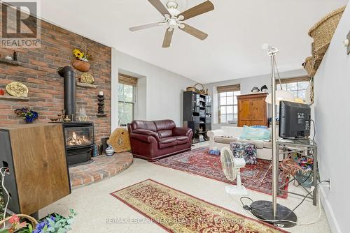 216 Barden Street, Guelph/Eramosa, ON - Indoor Photo Showing Living Room With Fireplace