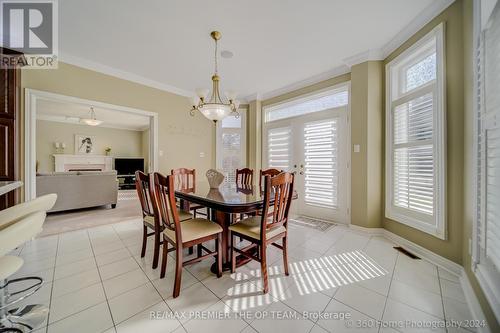 99 Gidleigh Park Crescent, Vaughan, ON - Indoor Photo Showing Dining Room