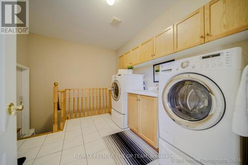 99 Gidleigh Park Crescent, Vaughan (Islington Woods), ON - Indoor Photo Showing Laundry Room