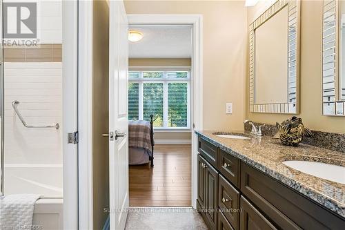 110 Sunset Boulevard, Georgian Bluffs, ON - Indoor Photo Showing Bathroom