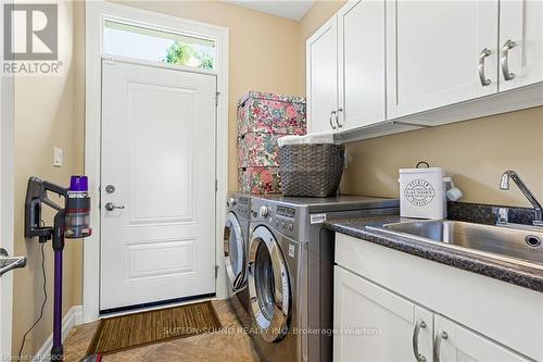 110 Sunset Boulevard, Georgian Bluffs, ON - Indoor Photo Showing Laundry Room