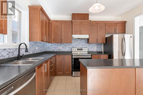 3021 Stone Ridge Boulevard, Orillia, ON - Indoor Photo Showing Kitchen With Double Sink