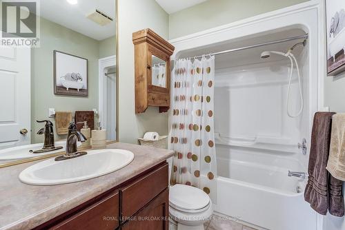 2141 Ghent Avenue, Burlington (Brant), ON - Indoor Photo Showing Bathroom