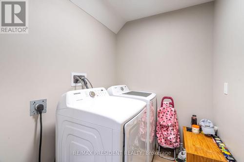 42 Frost Street, Brampton (Credit Valley), ON - Indoor Photo Showing Laundry Room