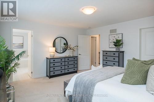 149 Whitlock Avenue, Milton (Ford), ON - Indoor Photo Showing Bedroom