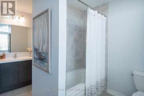 149 Whitlock Avenue, Milton (Ford), ON - Indoor Photo Showing Bathroom