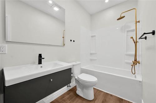 MAIN LEVEL - 68 Kinrade Avenue, Hamilton, ON - Indoor Photo Showing Bathroom