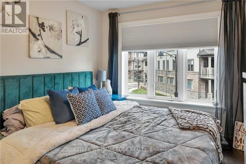 61 Southshore Crescent, Hamilton, ON - Indoor Photo Showing Bedroom