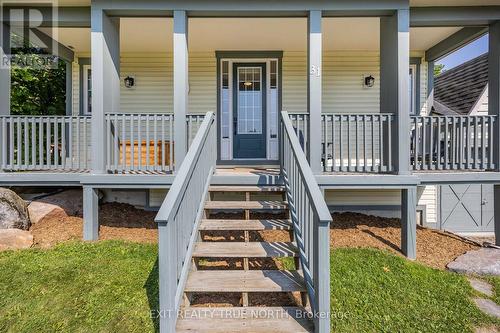 31 Marina Village Drive, Georgian Bay, ON - Outdoor With Deck Patio Veranda