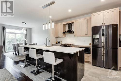 107 Rallidale Street, Ottawa, ON - Indoor Photo Showing Kitchen With Upgraded Kitchen