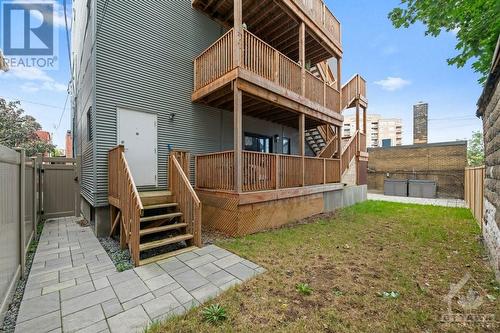 9 Spadina Avenue, Ottawa, ON - Outdoor