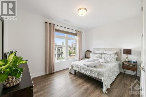 9 Spadina Avenue, Ottawa, ON - Indoor Photo Showing Bedroom