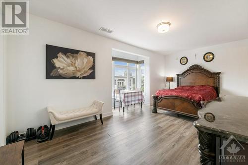 9 Spadina Avenue, Ottawa, ON - Indoor Photo Showing Bedroom