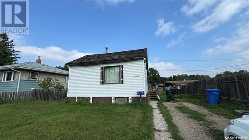 1410 13Th Street, Prince Albert, SK - Outdoor