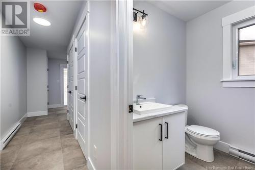 65 Belfry Street, Moncton, NB - Indoor Photo Showing Bathroom