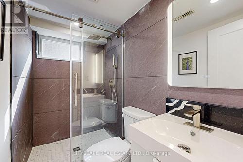 34 Stavely Crescent, Toronto (Rexdale-Kipling), ON - Indoor Photo Showing Bathroom