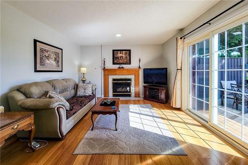 Family Room - 251 Alderlea Avenue, Hamilton, ON 