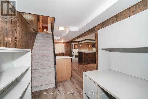 34 O'Shea Crescent, Toronto (Don Valley Village), ON 