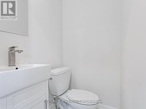 56 Millerdale Avenue, Richmond Hill, ON - Indoor Photo Showing Bathroom