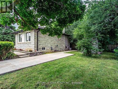 56 Millerdale Avenue, Richmond Hill, ON - Outdoor