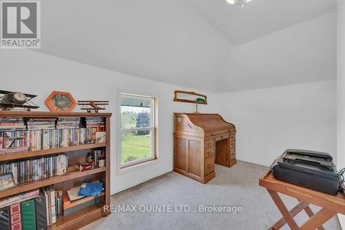 2323 County Rd 40, Quinte West, ON - Indoor Photo Showing Other Room