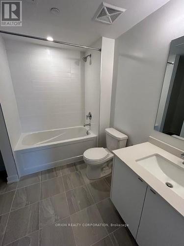 406 - 1440 Clarriage Court, Milton, ON - Indoor Photo Showing Bathroom