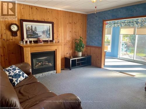 406 Jane Street, Brockton, ON - Indoor Photo Showing Living Room With Fireplace