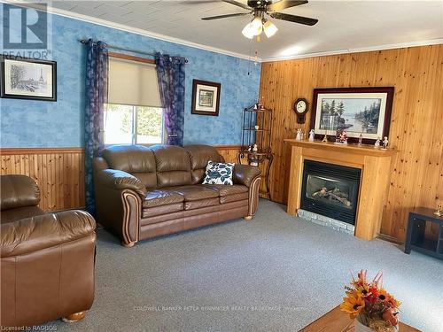 406 Jane Street, Brockton, ON - Indoor Photo Showing Living Room With Fireplace