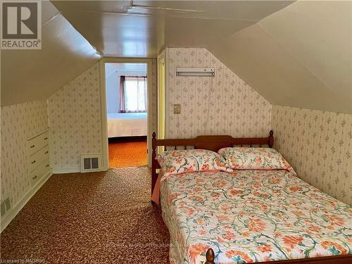 406 Jane Street, Brockton, ON - Indoor Photo Showing Bedroom