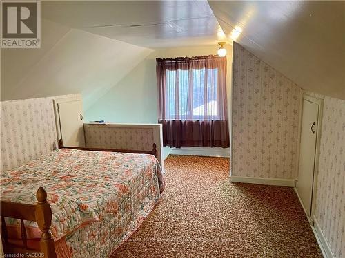 406 Jane Street, Brockton, ON - Indoor Photo Showing Bedroom