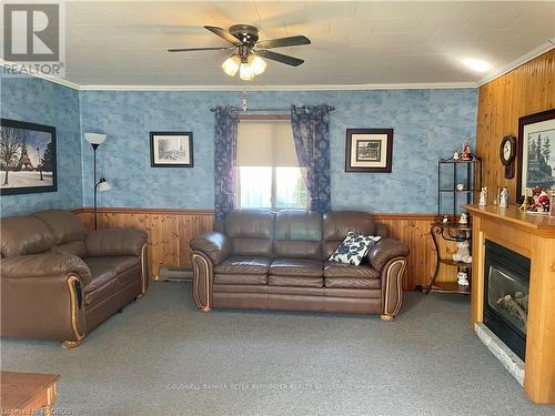 406 Jane Street, Brockton, ON - Indoor Photo Showing Living Room With Fireplace