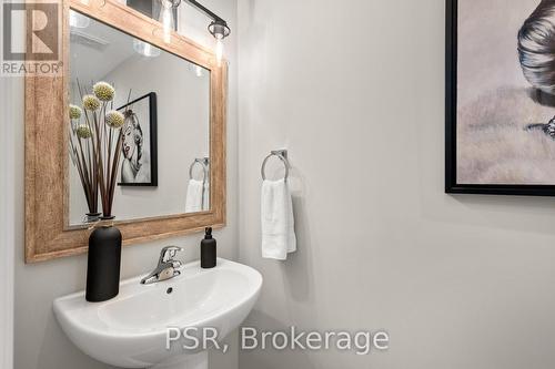 44 Carrick Trail, Gravenhurst, ON - Indoor Photo Showing Bathroom