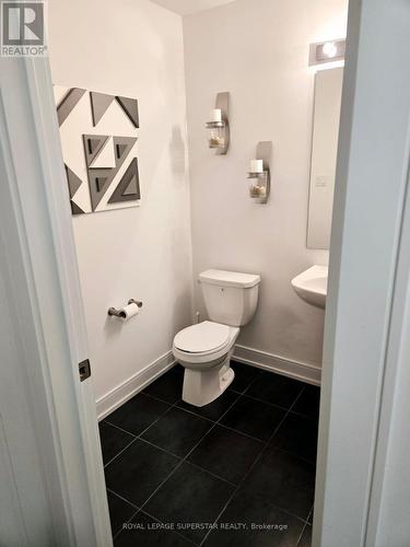 23 Eberhardt Drive, Wasaga Beach, ON - Indoor Photo Showing Bathroom