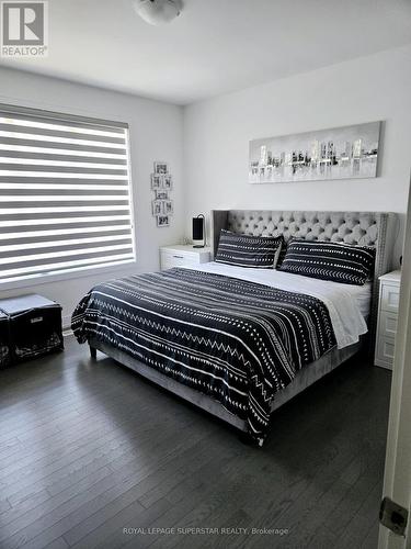 23 Eberhardt Drive, Wasaga Beach, ON - Indoor Photo Showing Bedroom