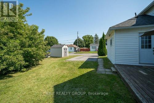 60 Crown Street, Quinte West, ON 