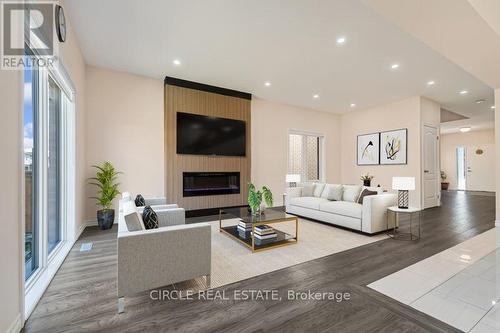 242 Middleton Avenue, London, ON - Indoor Photo Showing Living Room With Fireplace