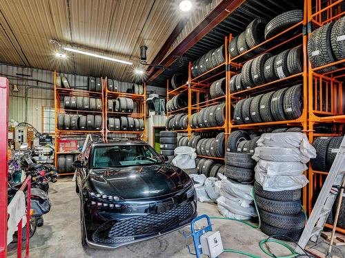 Garage - 900 Route Harwood, Vaudreuil-Dorion, QC - Indoor