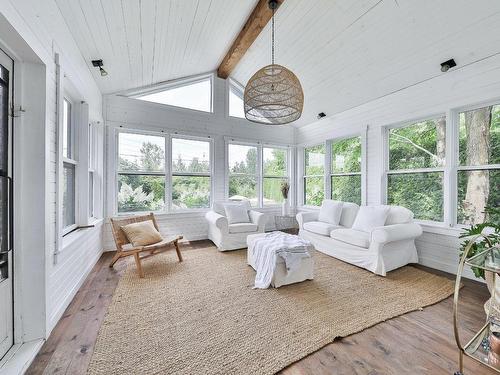 Veranda - 42 Rue De Sorel, Blainville, QC - Indoor Photo Showing Living Room