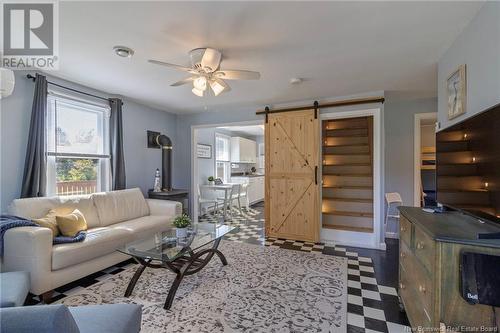 8536 Main Street, Alma, NB - Indoor Photo Showing Living Room