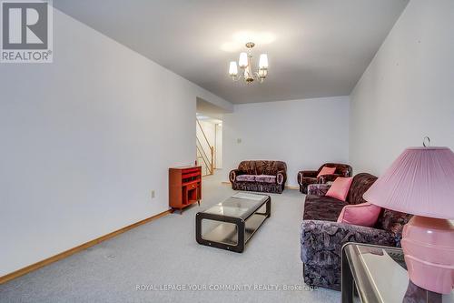 532 Tara Hill Circle, Aurora (Aurora Village), ON - Indoor Photo Showing Other Room