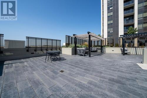 1409 - 9075 Jane Street, Vaughan, ON - Outdoor