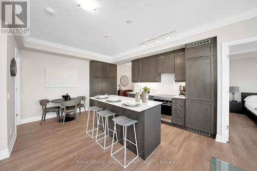 1409 - 9075 Jane Street, Vaughan, ON - Indoor Photo Showing Kitchen With Upgraded Kitchen