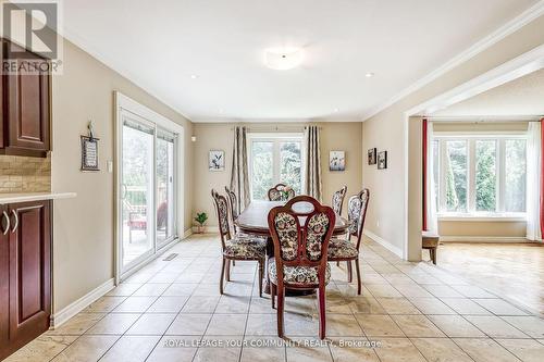 2492 Erin Centre Boulevard, Mississauga, ON - Indoor Photo Showing Dining Room