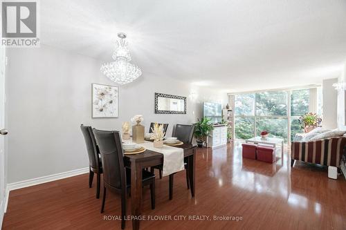 304 - 25 Trailwood Drive, Mississauga (Hurontario), ON - Indoor Photo Showing Dining Room