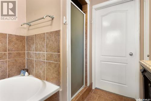 47 Emerald Creek Drive, White City, SK - Indoor Photo Showing Bathroom