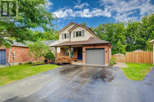 440 Flannery Drive, Centre Wellington (Fergus), ON - Outdoor With Facade